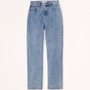 Abercrombie Curve Love Ultra High Rise 90s Straight Jean